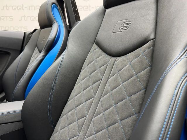 Audi TT 40 TFSI Cabriolet S-Line