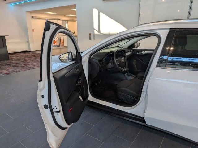 Ford Focus Titanium Wagon