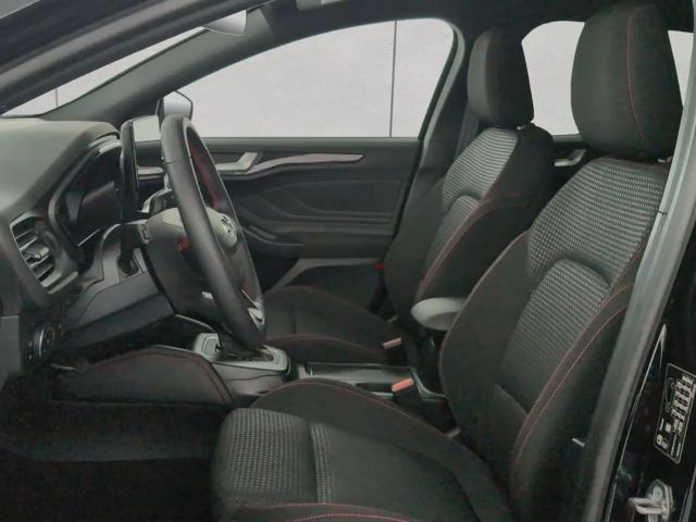 Ford Focus ST Line Wagon