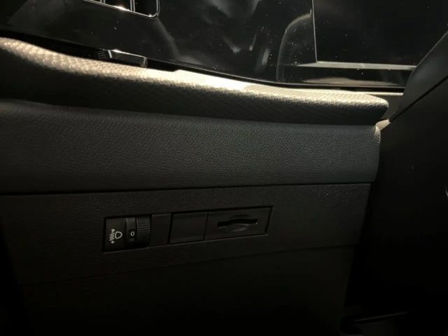 Opel Astra 1.2 Turbo Edition Turbo