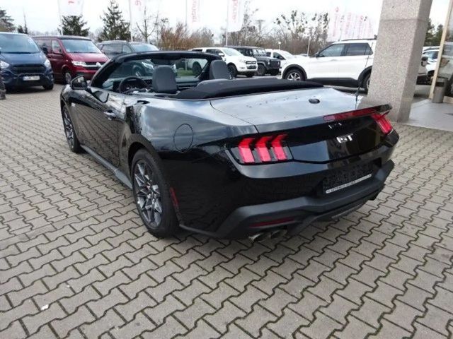 Ford Mustang Convertible GT 5.0 V8