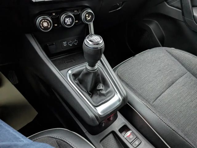 Renault Captur TCe 140 Techno