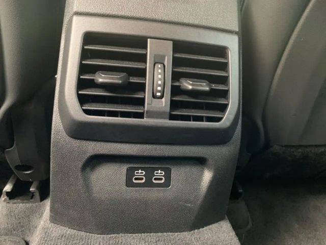 BMW 135 Sedan xDrive