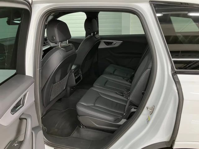 Audi Q7 45 TDI Quattro S-Line