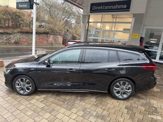 Ford Focus ST Line Wagon