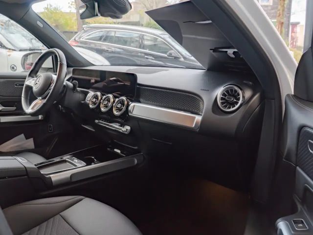 Mercedes-Benz EQB 300 4MATIC Progressive