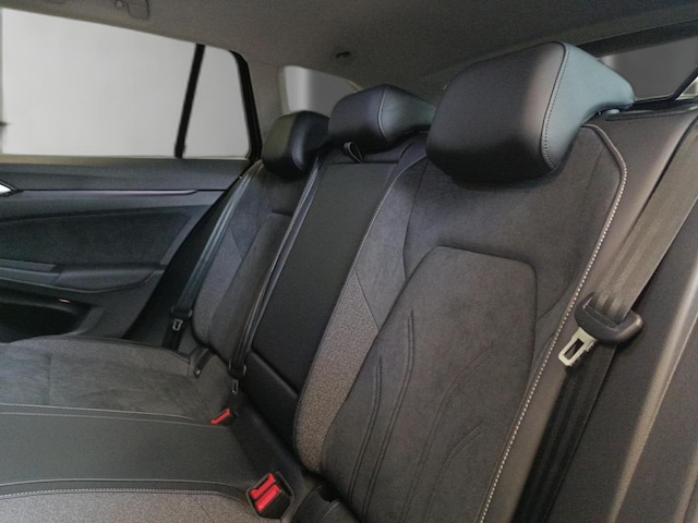 Volkswagen Golf 1.5 eTSI Variant