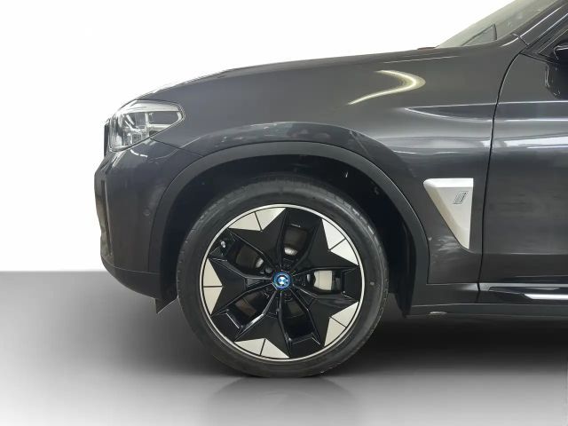 BMW iX3 iX3