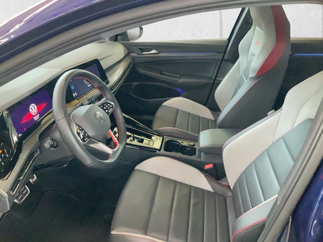 Volkswagen Golf 2.0 TSI Golf VIII