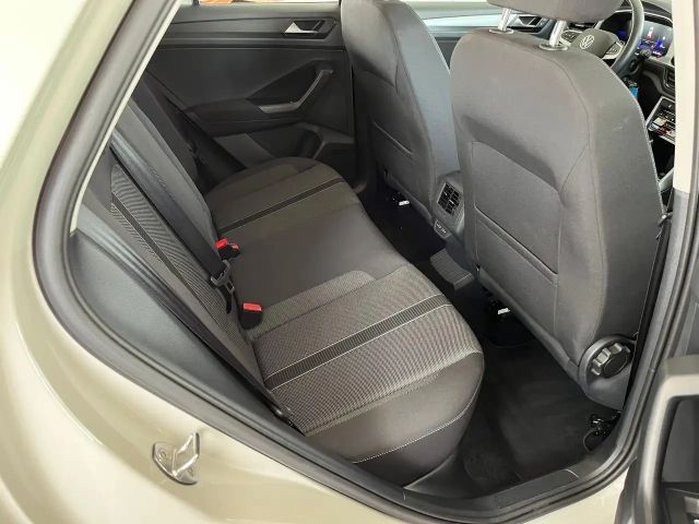 Volkswagen T-Roc DSG Life