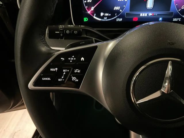 Mercedes-Benz C 180 AVANTGARDE Estate