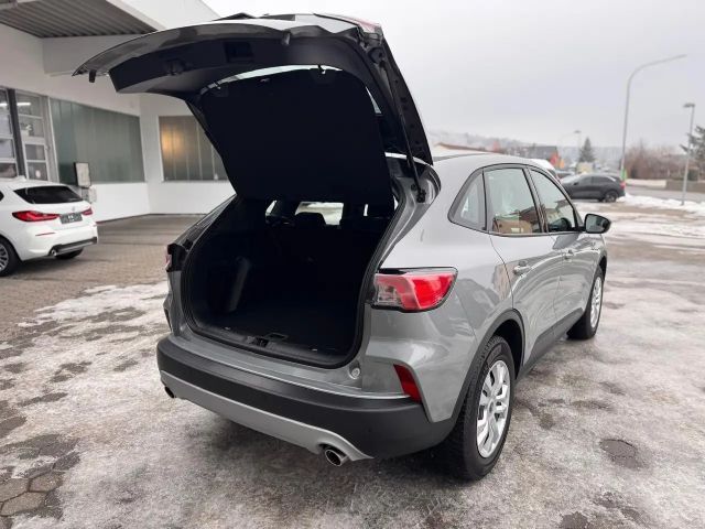 Ford Kuga Cool & Connect