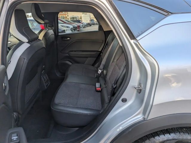 Renault Captur TCe 140 Techno