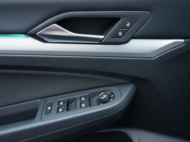 Volkswagen Golf 1.5 TSI Golf VIII Life