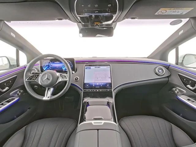 Mercedes-Benz EQE 300 Sedan