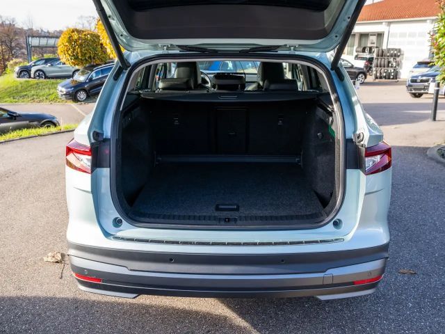 Skoda Enyaq iV electric 80Suite LED Navi RFK LEDER AHK