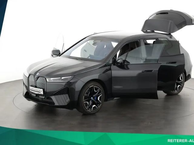 BMW iX xDrive40