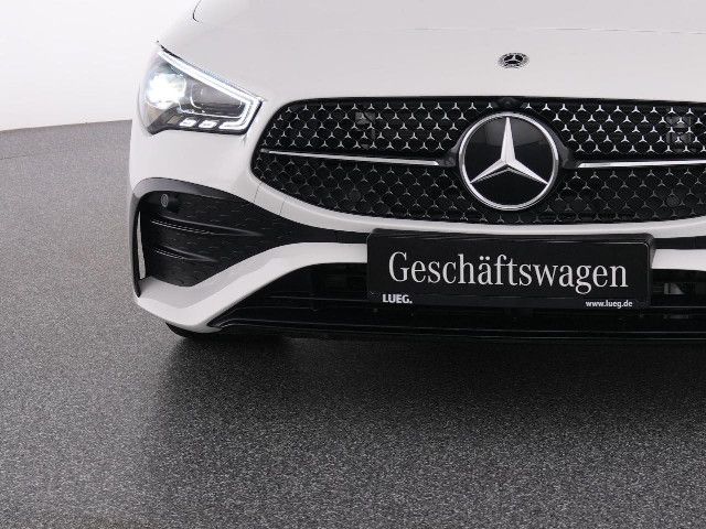 Mercedes-Benz CLA 200 AMG Line Shooting Brake