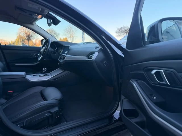 BMW 320 320d Touring xDrive