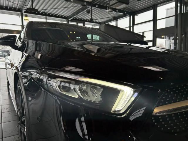 Mercedes-Benz A 200 AMG Line