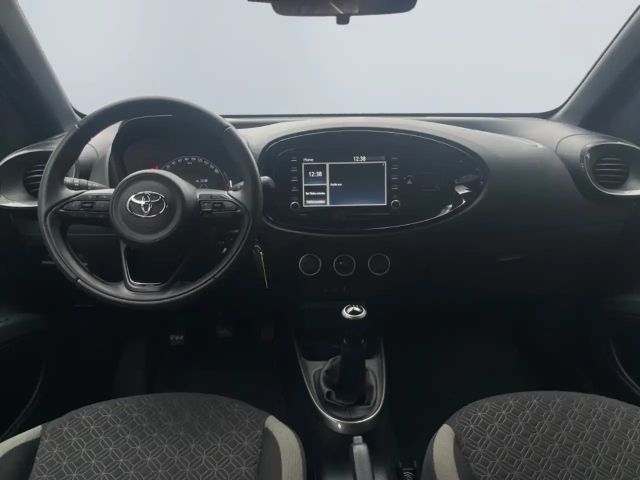 Toyota Aygo X Bi-Tone Hatchback Pulse