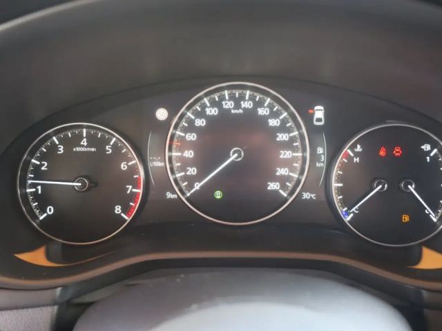 Mazda 3 Exclusive-line