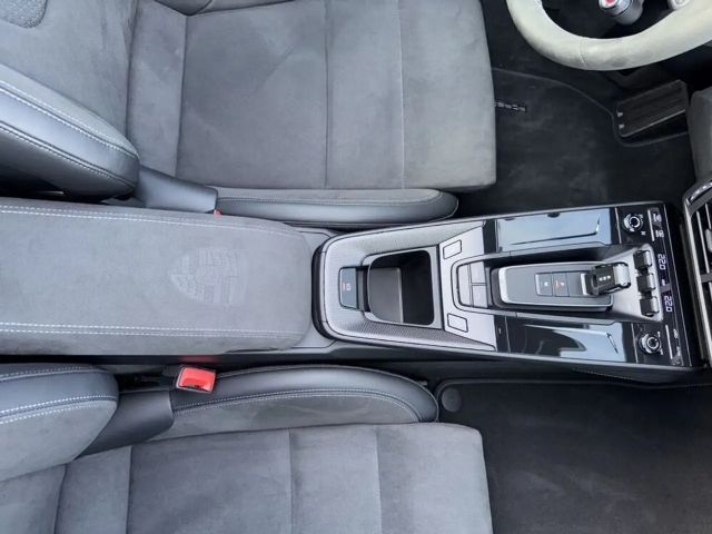 Porsche 911 4 Coupé GTS Targa Turbo