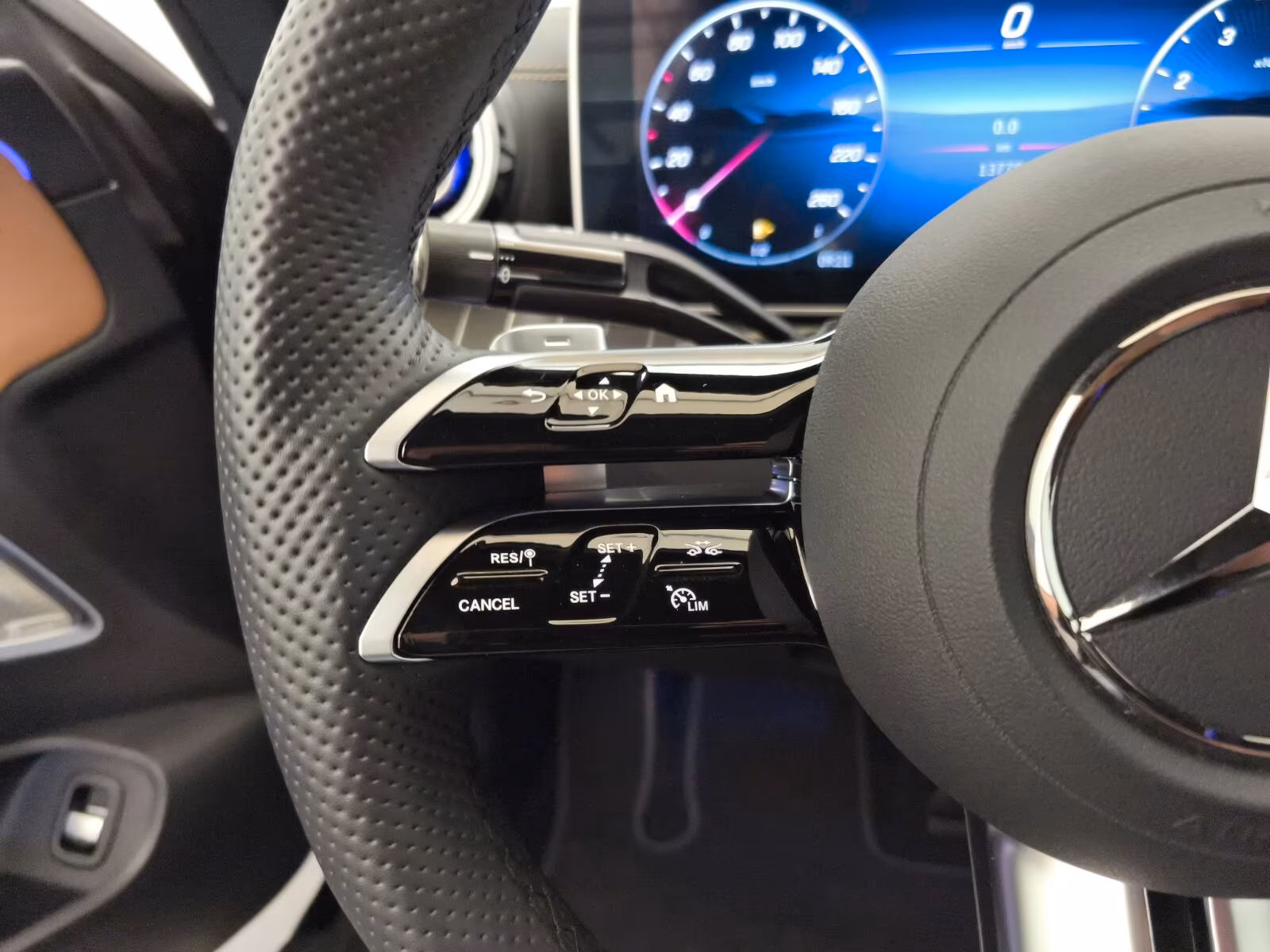 Mercedes-Benz CLE 300 