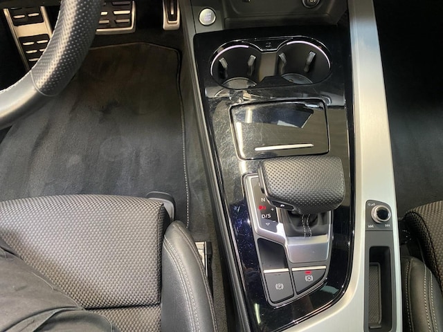 Audi A4 40 TDI Avant S-Line S-Tronic