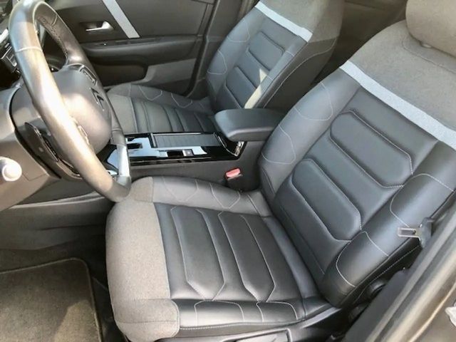 Citroën C4 PureTech Shine