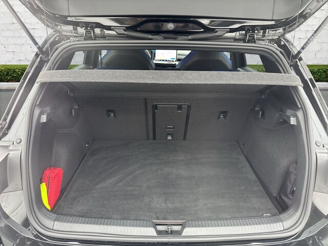 Volkswagen Golf 2.0 TSI 4Motion Golf VIII