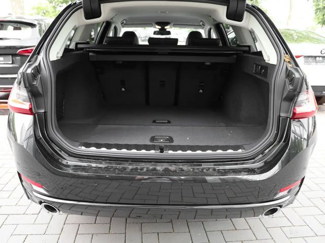 BMW 320 320d Touring