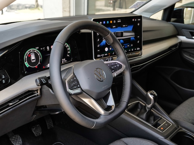 Volkswagen Golf 1.5 TSI Variant