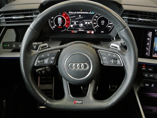 Audi RS3 Quattro S-Tronic Sedan