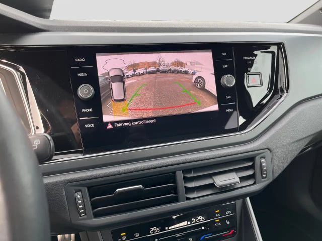 Volkswagen Polo 1.0 TSI DSG R-Line