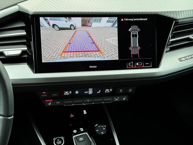 Audi Q4 e-tron S-Line