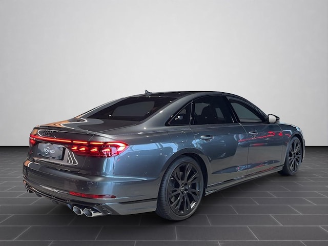 Audi S8 Quattro