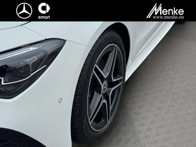 Mercedes-Benz CLA 200 AMG Line Coupé