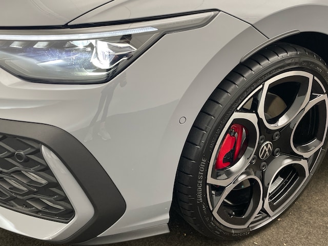 Volkswagen Golf DSG GTI Style