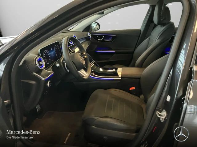 Mercedes-Benz C 200 AMG Line Sedan