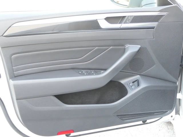 Volkswagen Arteon R-Line eHybrid