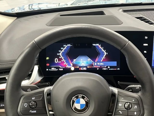BMW X1 xDrive23d xLine HUD PANO ACC AHK 360°KAM RFK