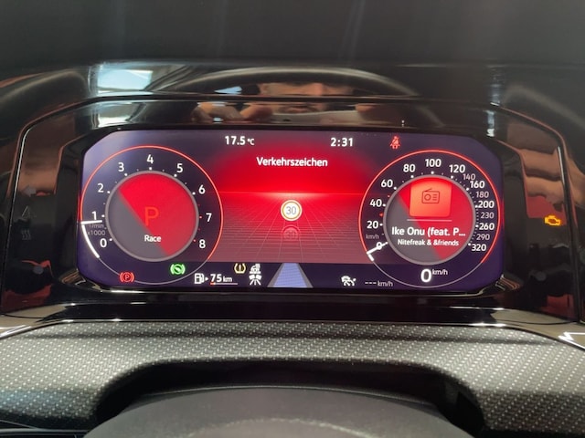 Volkswagen Golf 2.0 TSI DSG Golf VIII