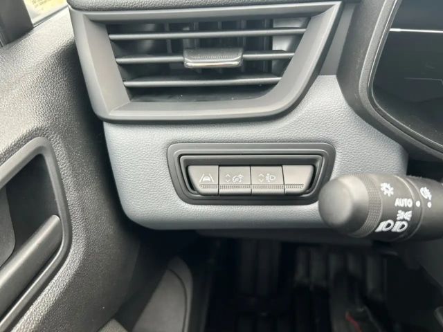 Mitsubishi Colt 1,0l BASIS / UPE: 20.880,- € / AHK SCHWENKBAR LED