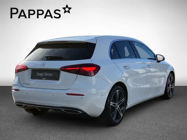 Mercedes-Benz A 180 A 180 d Hatchback