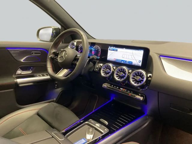 Mercedes-Benz GLA 180 GLA