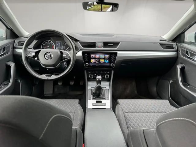 Skoda Superb 1.5 TSI Ambition Combi