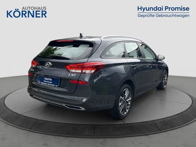 Hyundai i30 1.0 T-GDi Trend