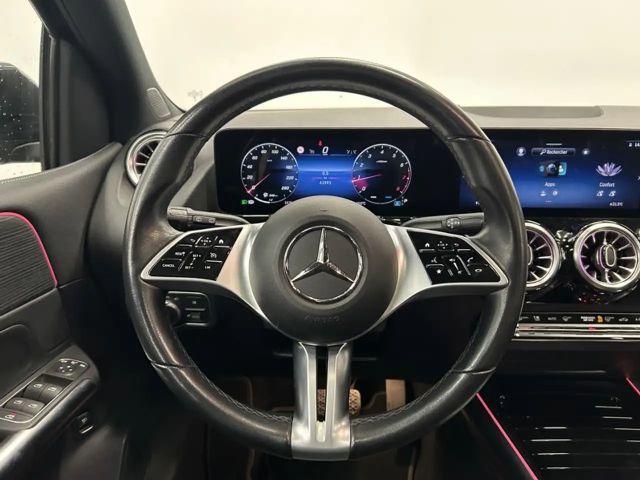 Mercedes-Benz B 180 Luxury Line