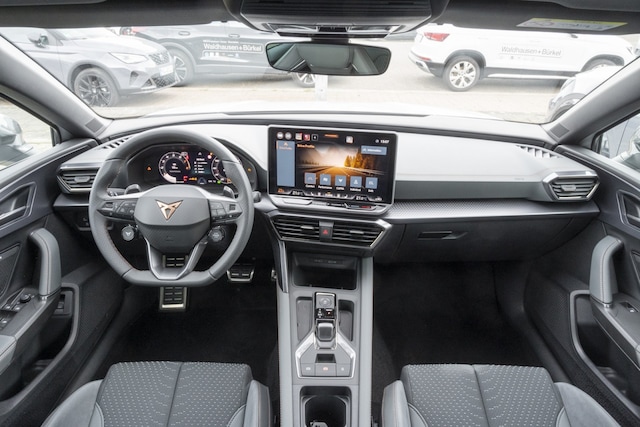 Cupra Leon 2.0 TSI DSG Sportstourer VZ